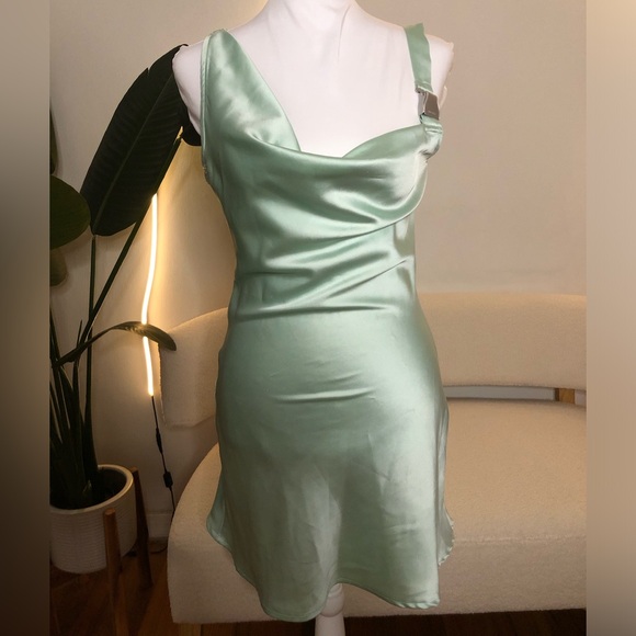 Guizio Buckle Slip Dress in Mint - Picture 4 of 6